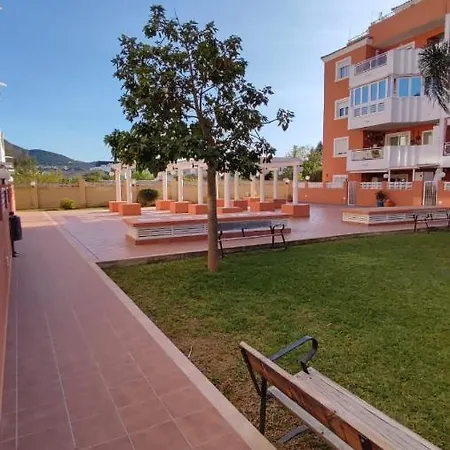 Planta Baja Con Piscina Dénia